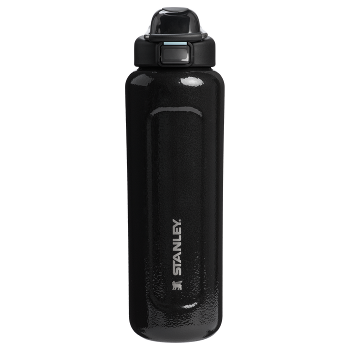 Stanley 32 OZ Well Spring Water Bottle in Black