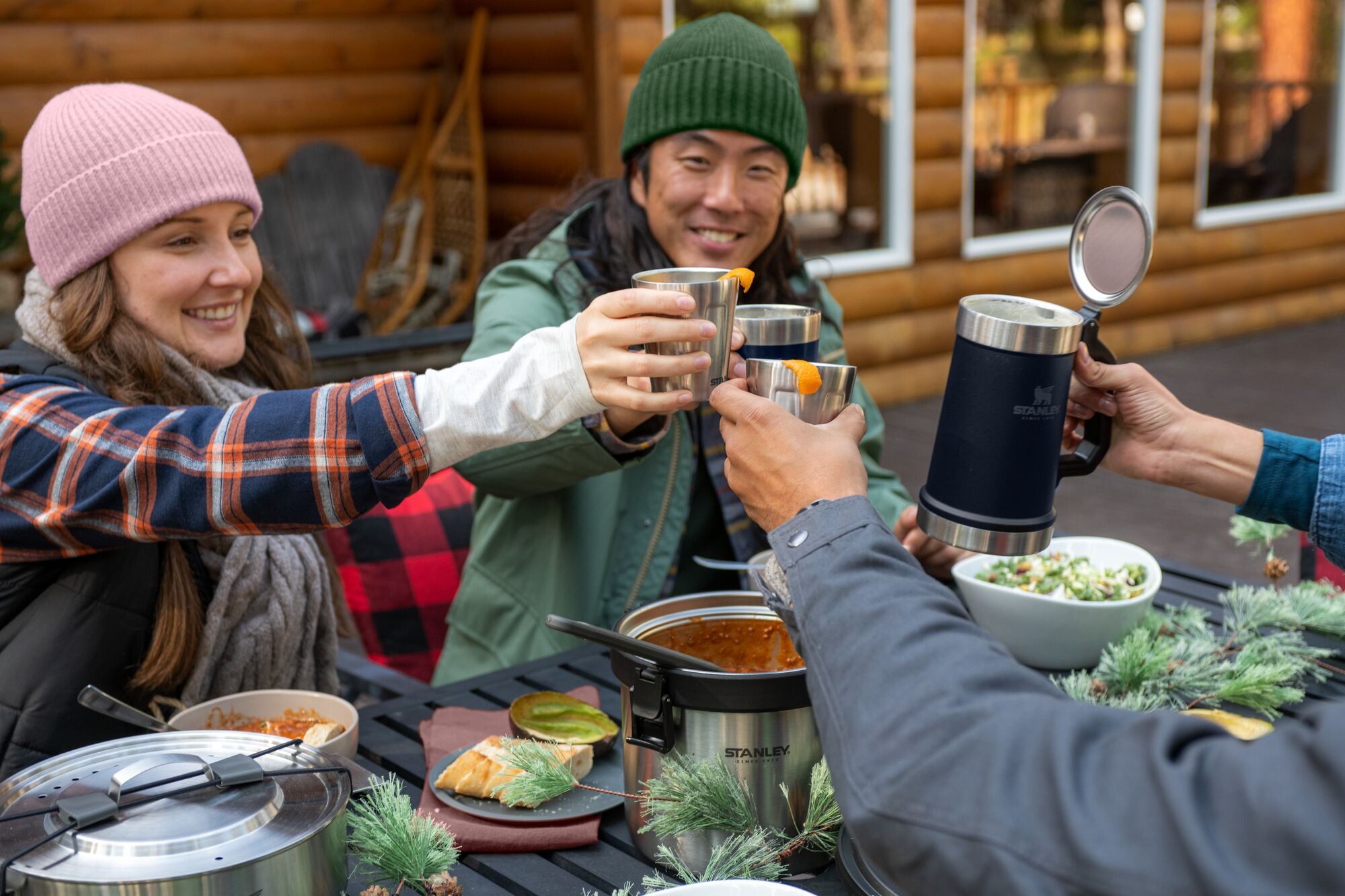 Cookware That's Built for Thanksgiving