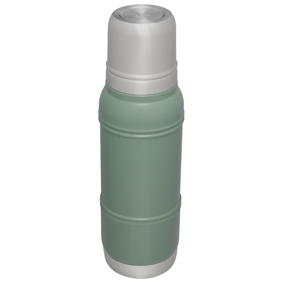 Stanley 1913 Artisan Thermal Bottle 1.1QT in Hammertone Green