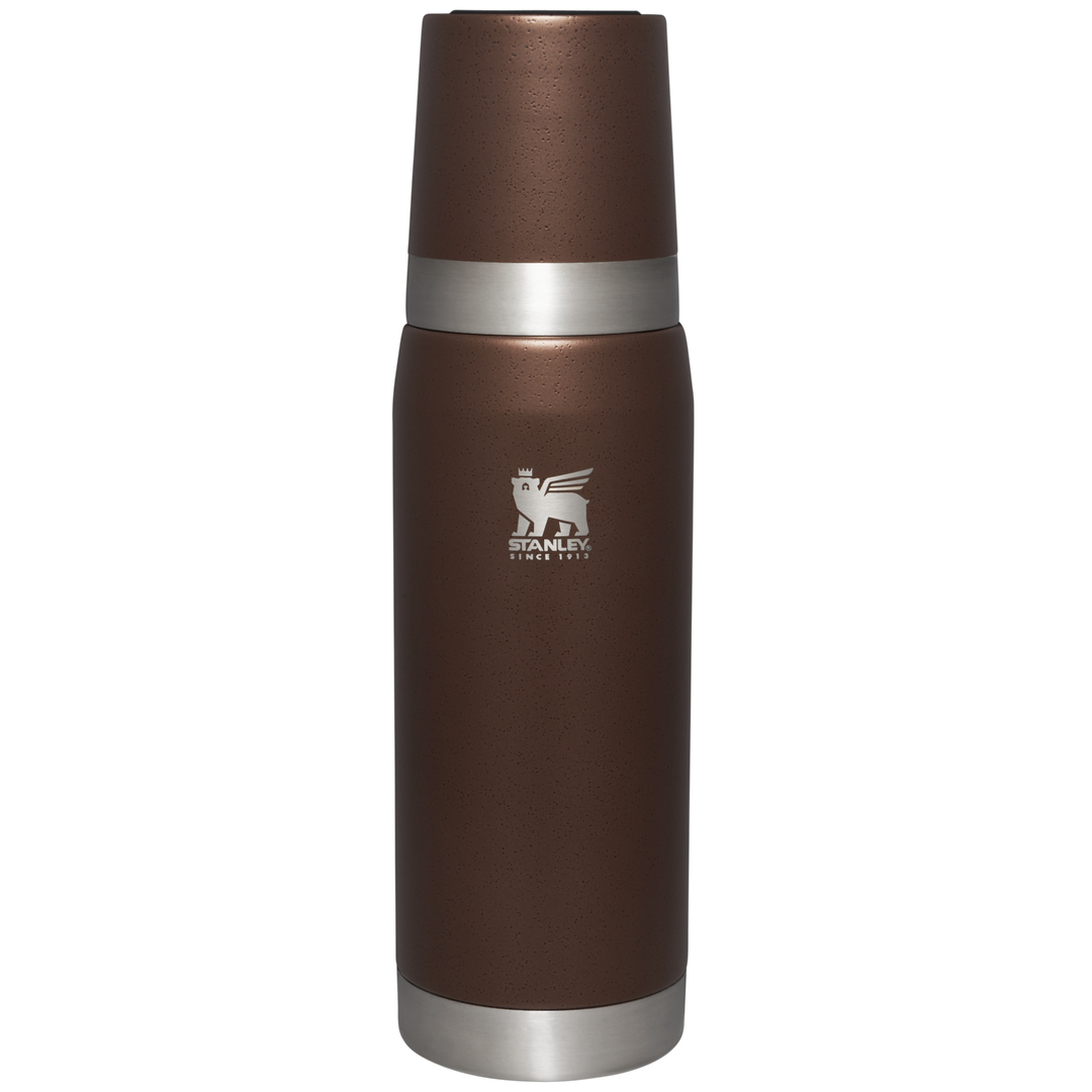 https://www.stanley1913.com/cdn/shop/files/B2B_Web_PNG-The-Forge-Thermal-Bottle-25OZ-Bronze-Moon-Front.png?v=1695746508&width=1080