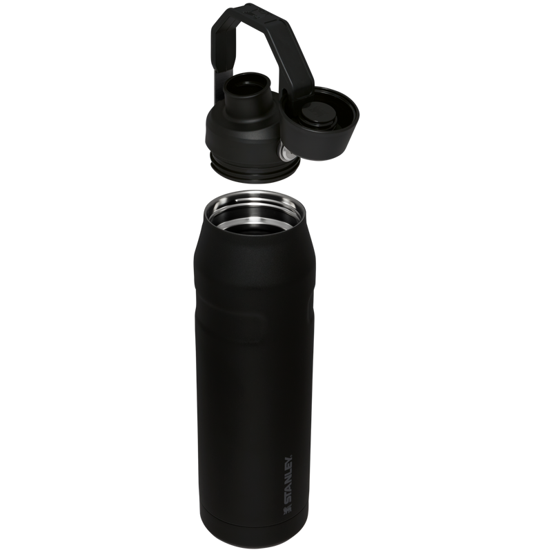 Stanley 1913 IceFlow™ Bottle with Fast Flow Lid 36 OZ in Black | Cross Section View