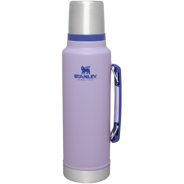 Classic Legendary Vacuum Insulated Bottle | 1.5 QT | Stanley