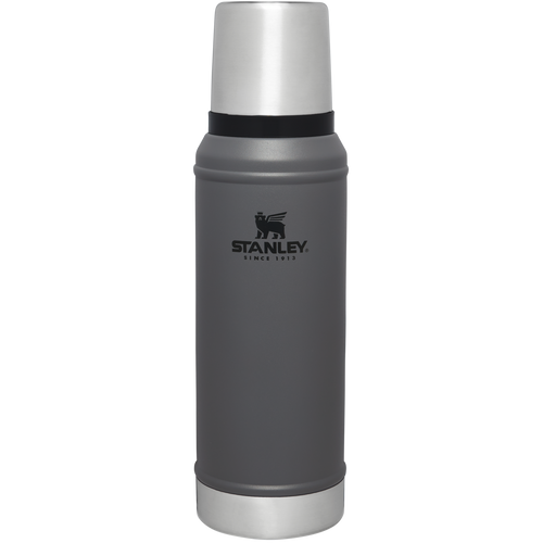 supreme スタンレー Supreme Stanley 20 oz. Vacuum Insulated Bottle (FW19) - $46