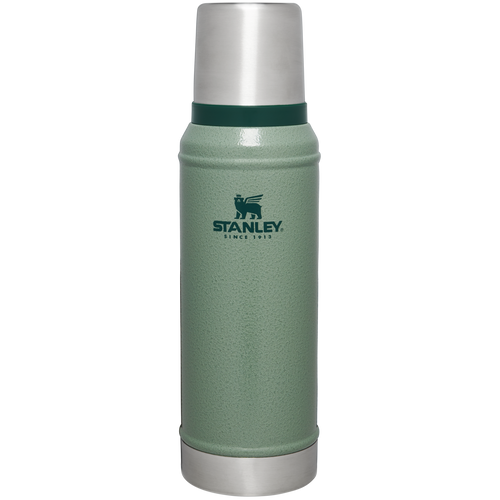 Classic Legendary Vacuum Insulated Bottle | 1.0 QT | Stanley