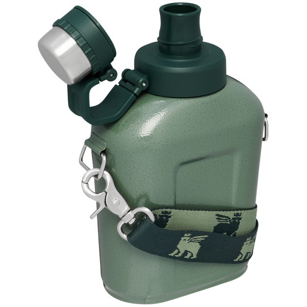 The Legendary Classic Insulated Canteen | 1.1QT | Stanley