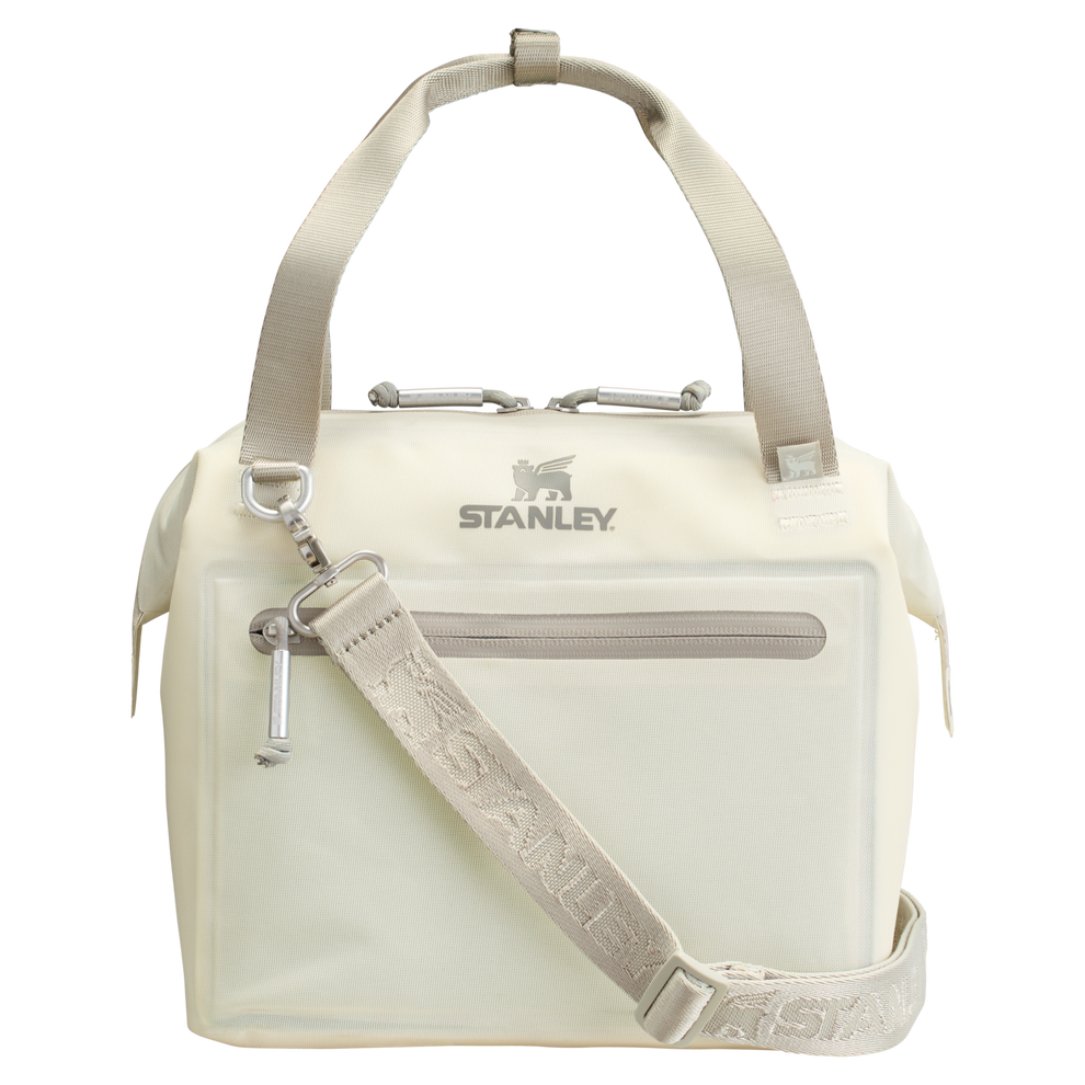 Stanley All Day Julienne Lunchbox with Shoulder straps in Cream