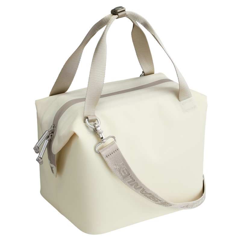 Stanley 1913 The All Day Julienne Mini Cooler 10 Can 7.4 QT 7.0 L in Cream