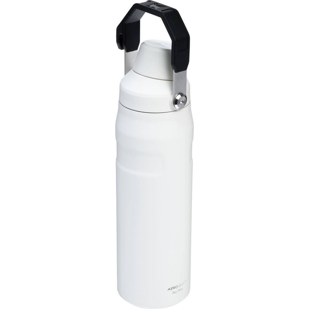 Stanley 1913 IceFlow™ Bottle with Fast Flow Lid 24 OZ in Chalk