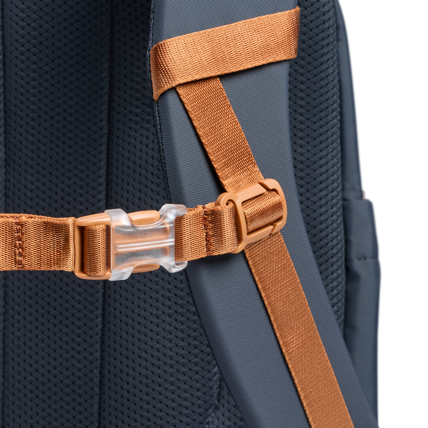 Stanley 1913 The Vitalize™ Backpack 30.9 QT in Twilight | View 7