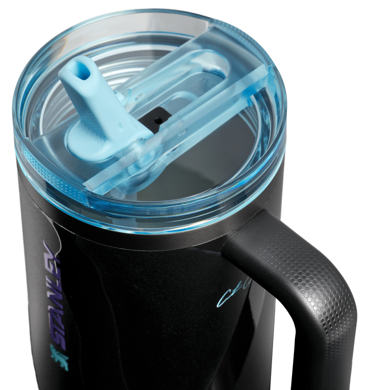 Stanley 1913 Stanley 1913 x Caitlin Clark Quencher® ProTour Flip Straw Tumbler 40 OZ in Caitlin Clark Blacktop | Lid Detailed View