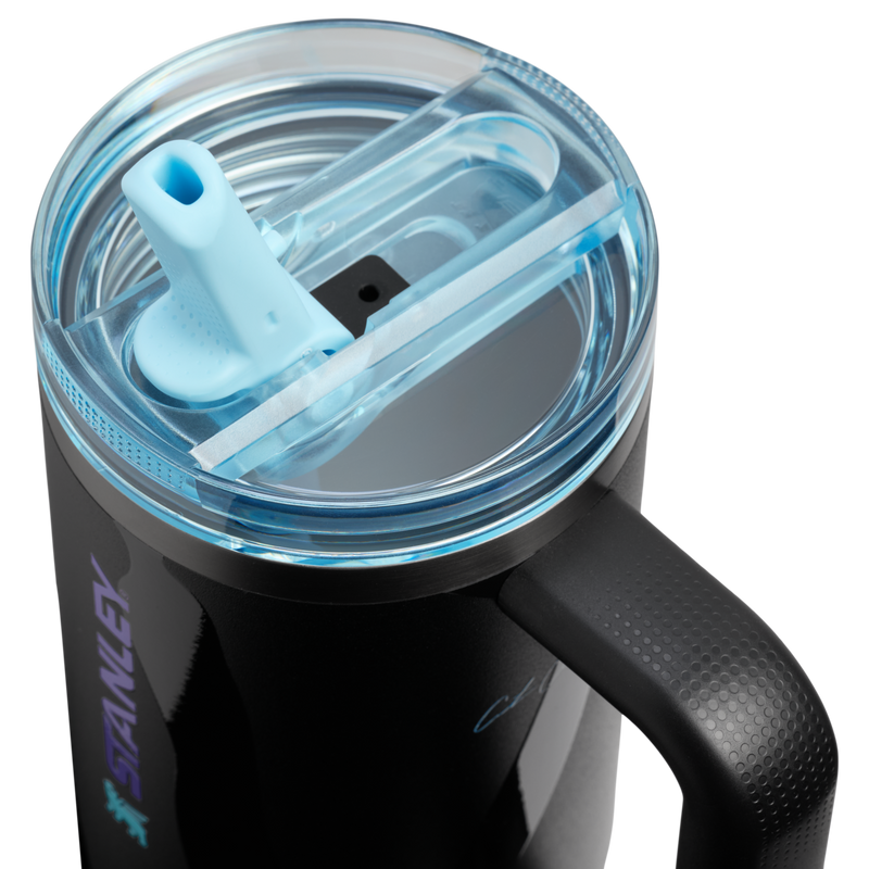 Stanley 1913 Stanley 1913 x Caitlin Clark Quencher® ProTour Flip Straw Tumbler 30 OZ in Caitlin Clark Blacktop | Lid Detailed View
