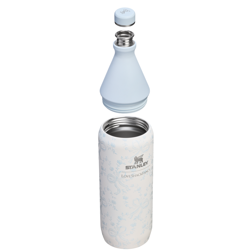 Stanley 1913 Stanley 1913 x LoveShackFancy Holiday All Day Slim Bottle 34 OZ in Coquette Bow Winter Ice | View 3