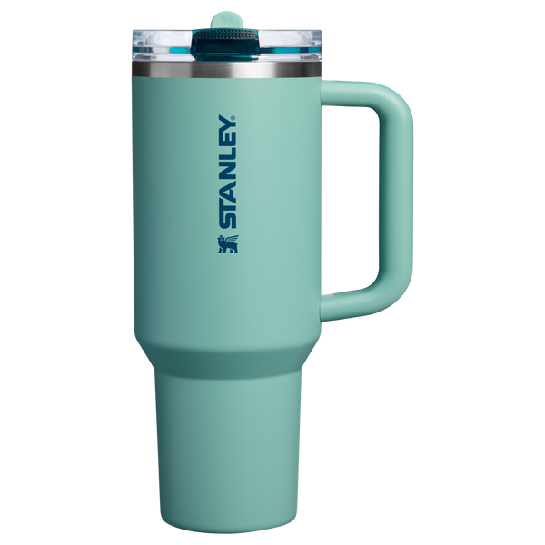 Web_PNG_Square-2025-10-