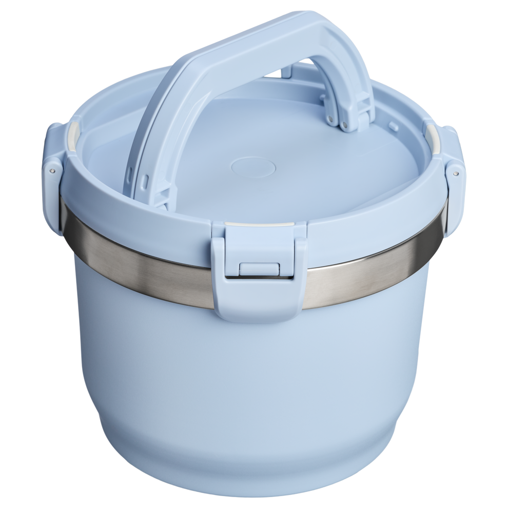 Stanley 1913 The Fresh-To-Table Stay Hot Crock 3 QT in Blue Dream Stone