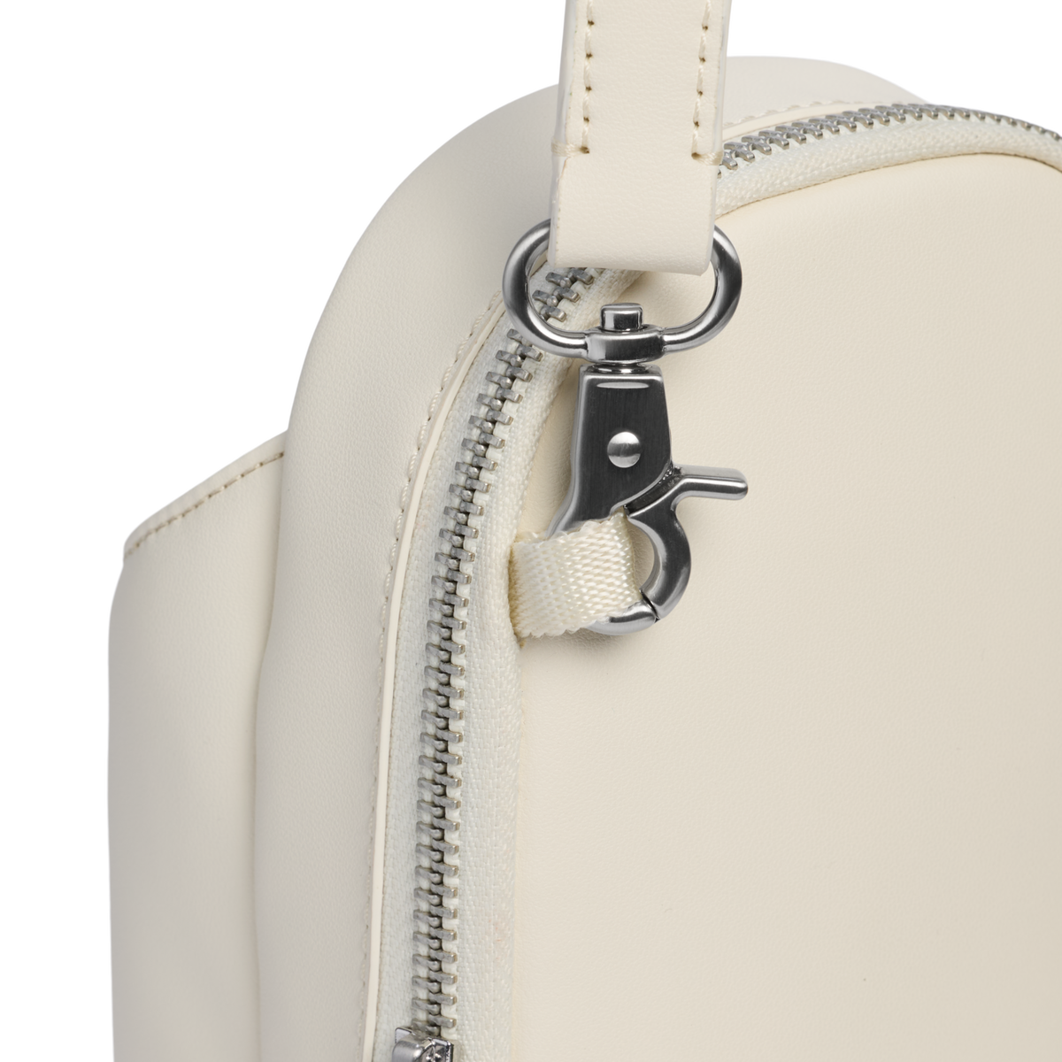 The Clutch Bottle Side-Kit7