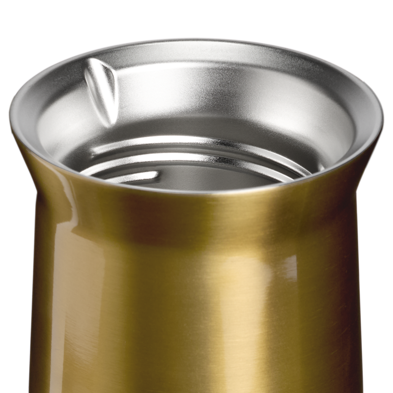 Stanley 1913 The Messi x Stanley 1913 Ideal Mate Bottle 1.3 QT in Messi Legacy | Detailed View