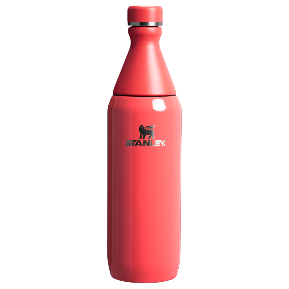 Stanley 1913 All Day Slim Bottle 20 OZ in Hot Coral Gloss