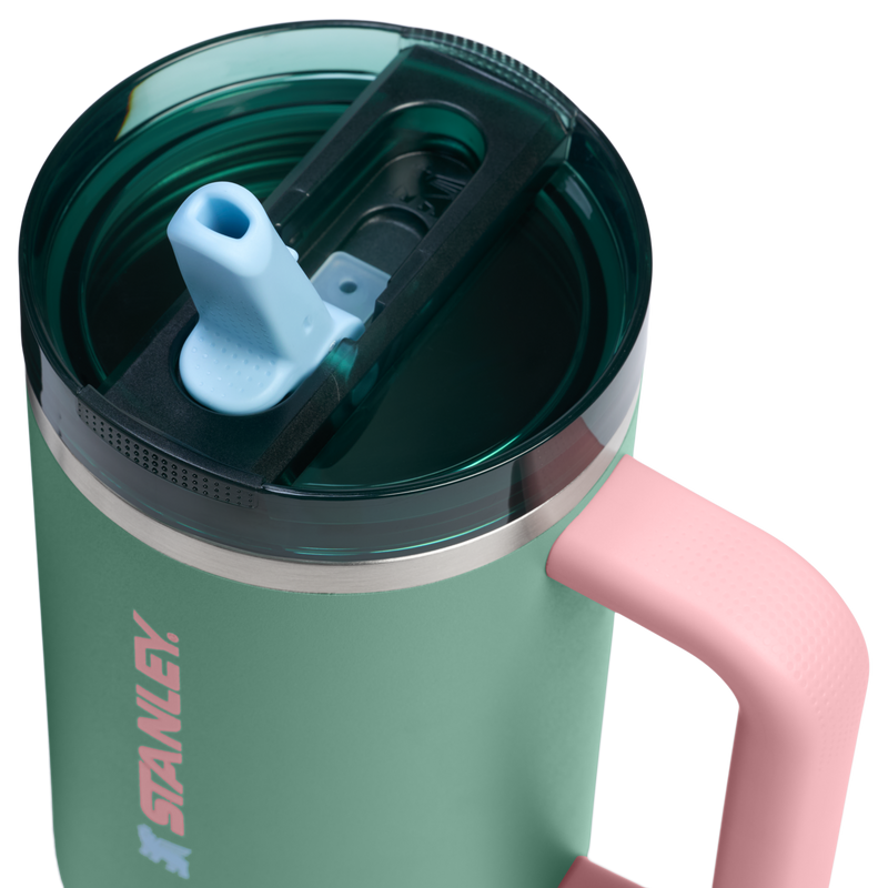Stanley 1913 Stanley 1913 x Antonela Quencher ProTour Flip Straw Tumbler 40 OZ in Antonela Green | Lid View