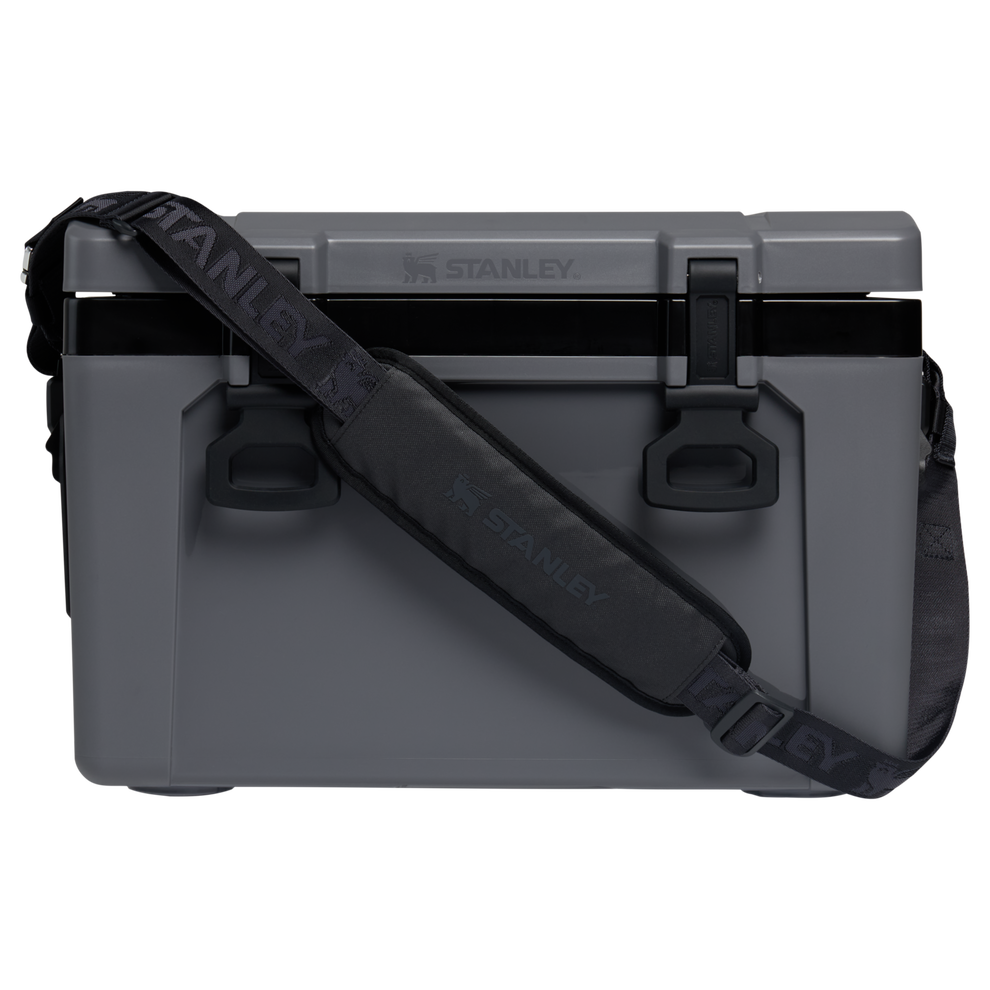 Stanley 1913 The Easy Carry Outdoor Cooler + Strap 24 QT in Black