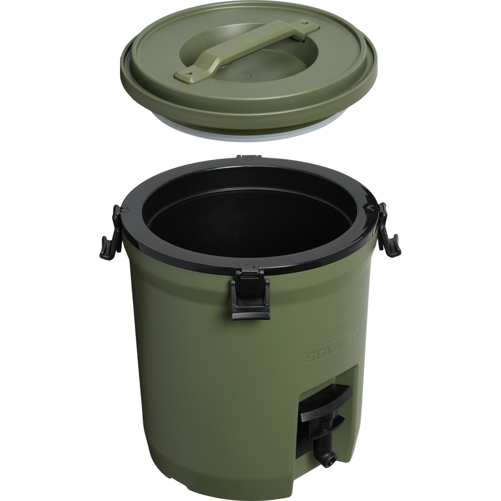 Stanley Fast-Flow Water Jug 2 Galloon In Dried Pine Green