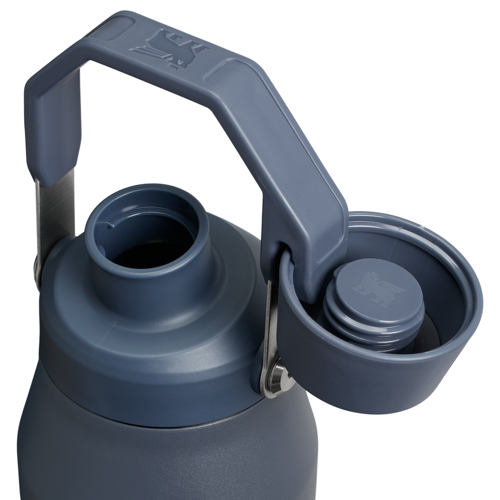 Stanley 1913 IceFlow™ Bottle with Fast Flow Lid 36 OZ in Twilight