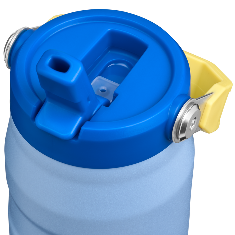 Stanley 1913 The IceFlow™ Bottle Flip Straw 2.0 24 OZ in Cornflower Admiral Blue | Lid Detailed View
