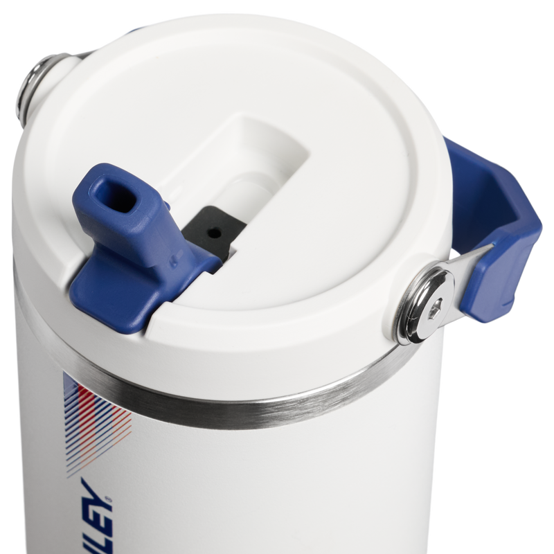 Stanley 1913 The Country Collection IceFlow™ Tumbler 30 OZ in Team White Dark Blue | Lid Detailed View