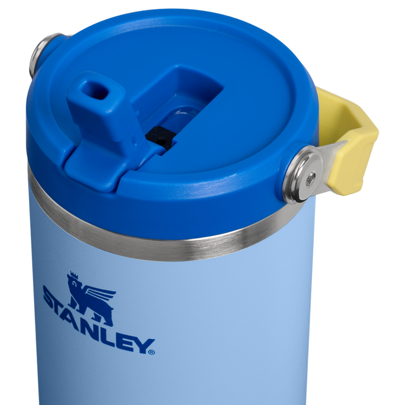 Stanley 1913 The IceFlow™ Flip Straw Tumbler 30 OZ in Cornflower Admiral Blue | Lid Detailed View