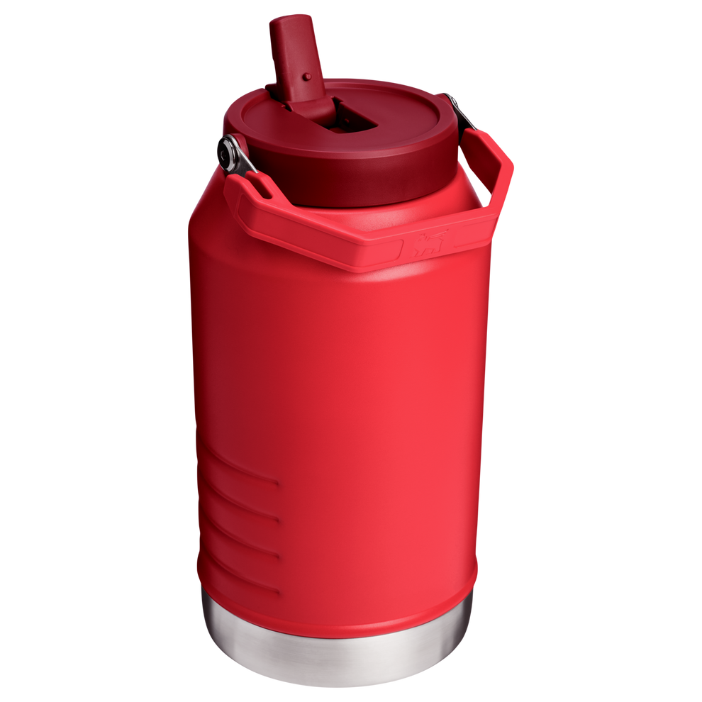 Stanley 1913 The IceFlow™ Flip Straw Jug 96 OZ in Chili Red