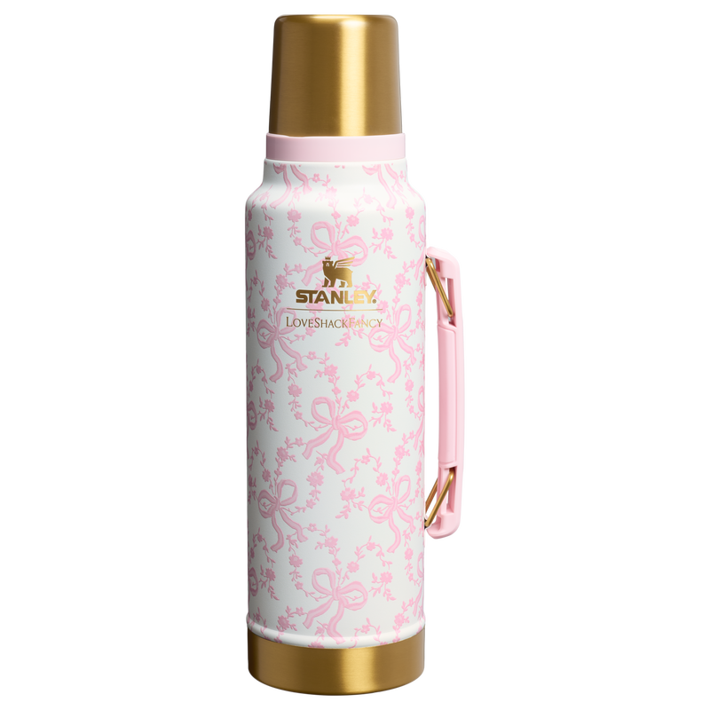 Stanley 1913 Stanley 1913 x LoveShackFancy Holiday The Everyday Cocoa Set in Coquette Bow Chantilly | Front View