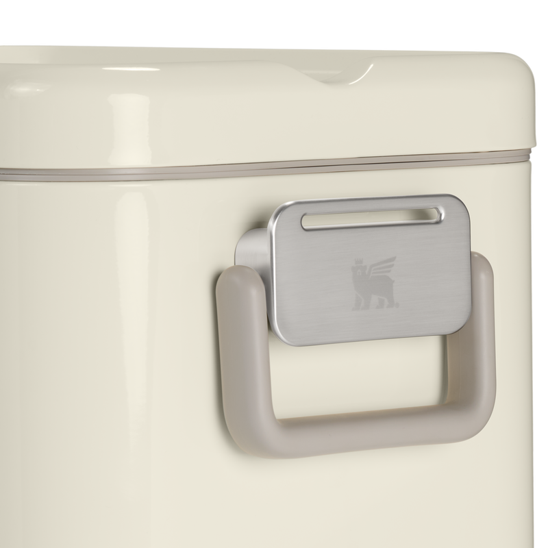 Stanley 1913 The Lifted Spirits™ Steel Cooler 26 QT in Cream Gloss | Detailed View