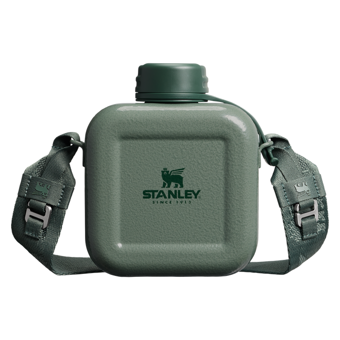 Stanley 1913 The Next x Nature Canteen 25 OZ in Hammertone Green