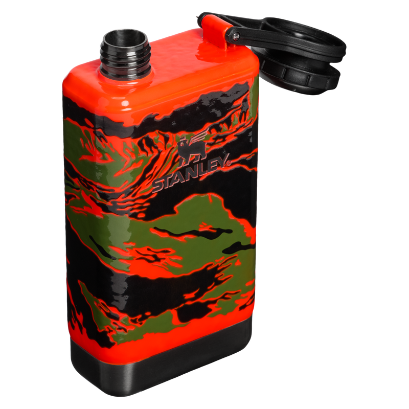 Stanley 1913 Stanley 1913 x Devin Booker Pre-Party Flask + Shot Glass Set in Devin Booker Hidden In Plain Sight | Open View