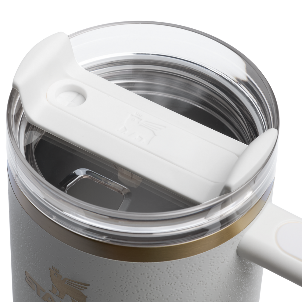 Stanley 1913 The Quencher H2.0 Flowstate™ Tumbler in Cream Moon