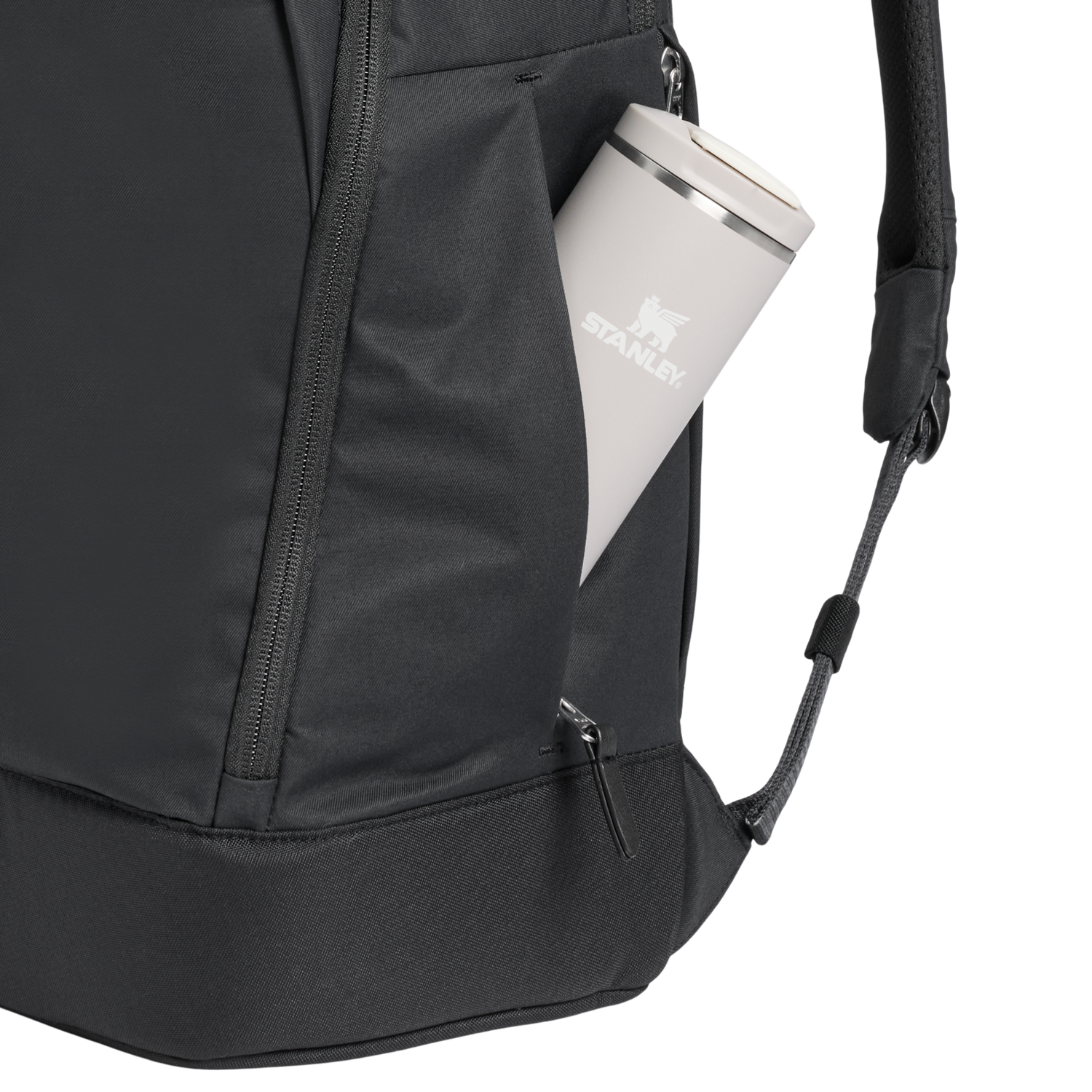 Stanley 1913 The Standby Backpack 30.1 QT in Black | View 5