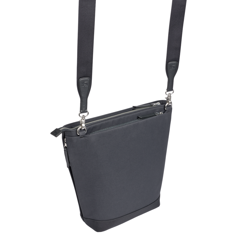 Stanley 1913 The Standby Satchel 10.57 QT in Black