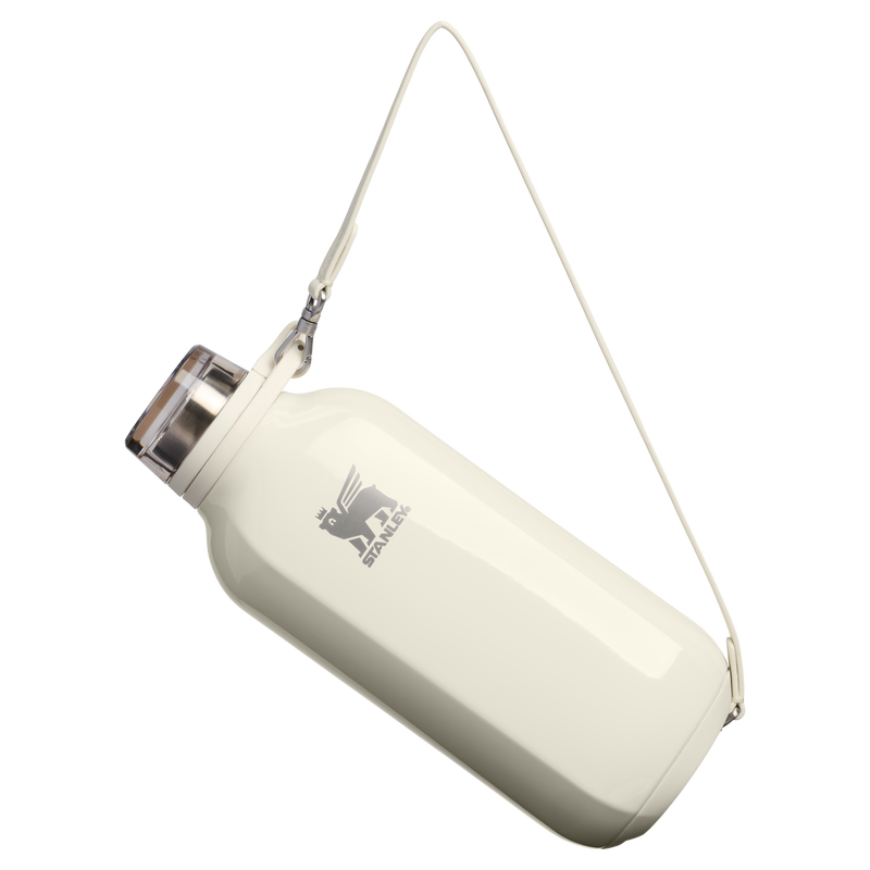 Stanley 1913 The Stanley Clutch Bottle 16 OZ in Cream Gloss | Detailed View