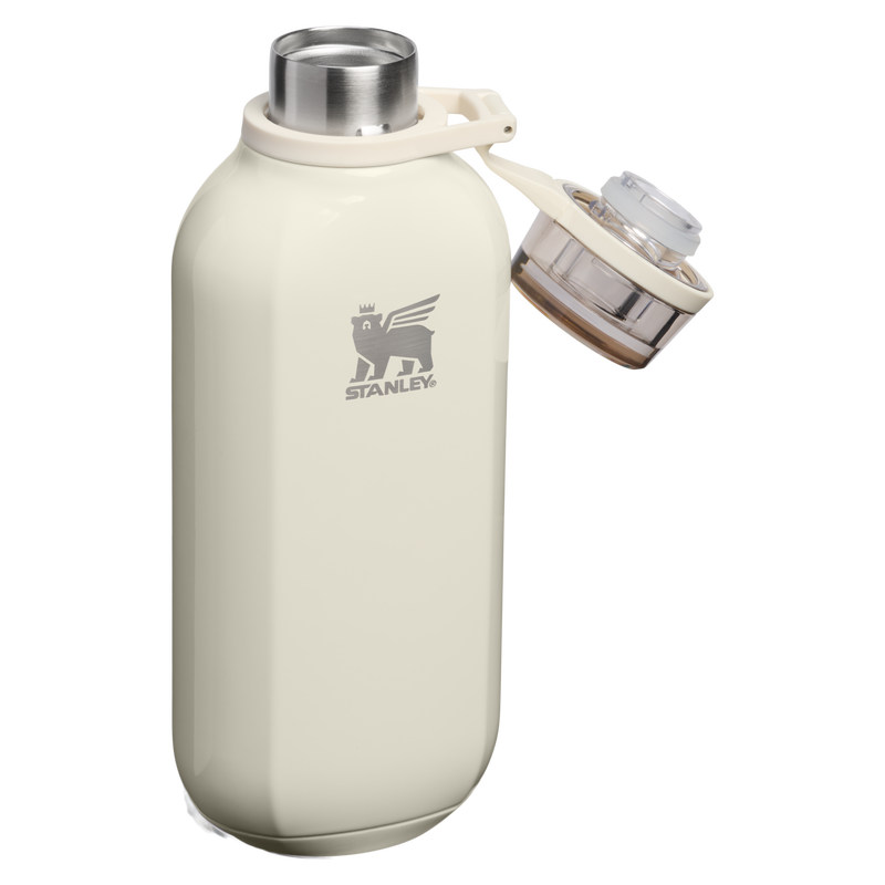 Stanley 1913 The Stanley Clutch Bottle 16 OZ in Cream Gloss | Open View