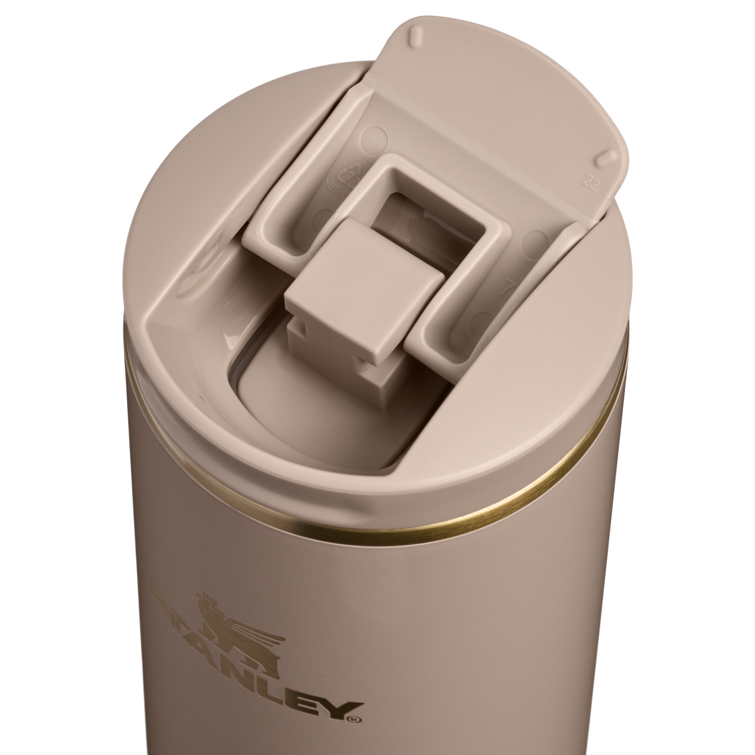 Stanley 1913 The Transit 2.0 Flip Top Mug 16 OZ in Bedrock Gloss | Lid Detailed View
