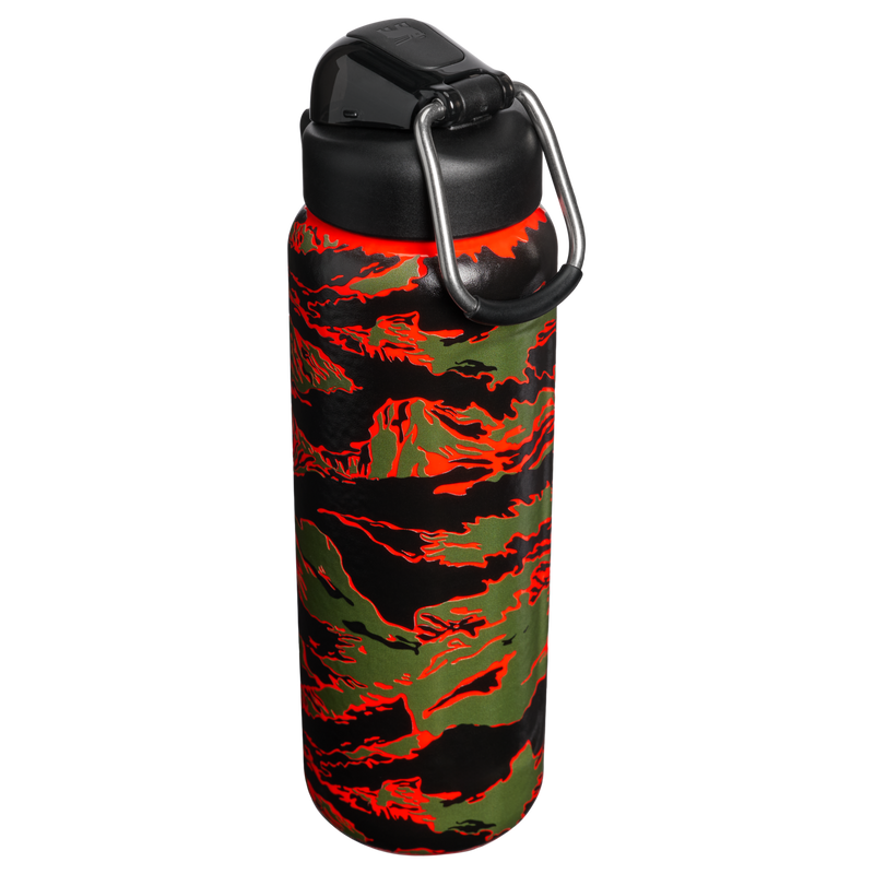 Stanley 1913 Stanley 1913 x Devin Booker Wellspring Bottle 24 OZ in Devin Booker Hidden in Plain Sight | Back View