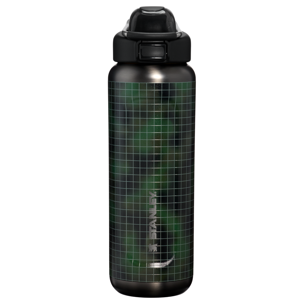 Stanley 1913 The Wellspring Bottle 24 OZ in Dried Pine Blur | Front View