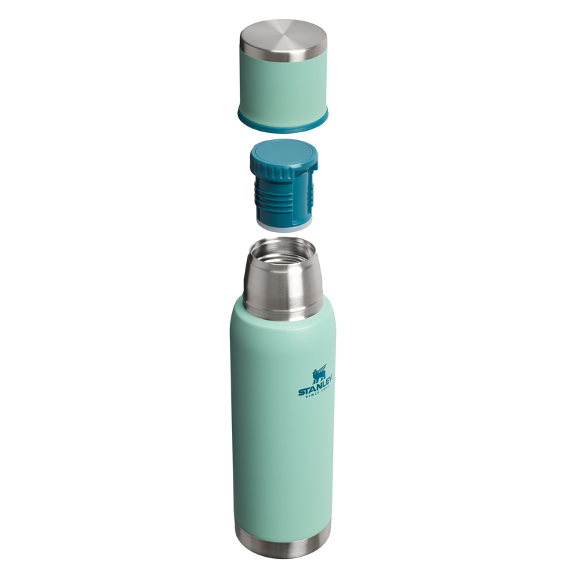 Stanley 1913 Adventure To-Go Bottle 1.1 QT - Stanley Create in Spring Green | Cross Section View