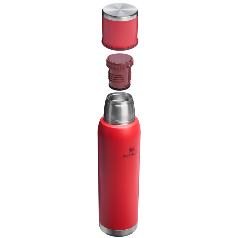 Stanley 1913 Adventure To-Go Bottle 1.4 QT in Chili Red | Cross Section View