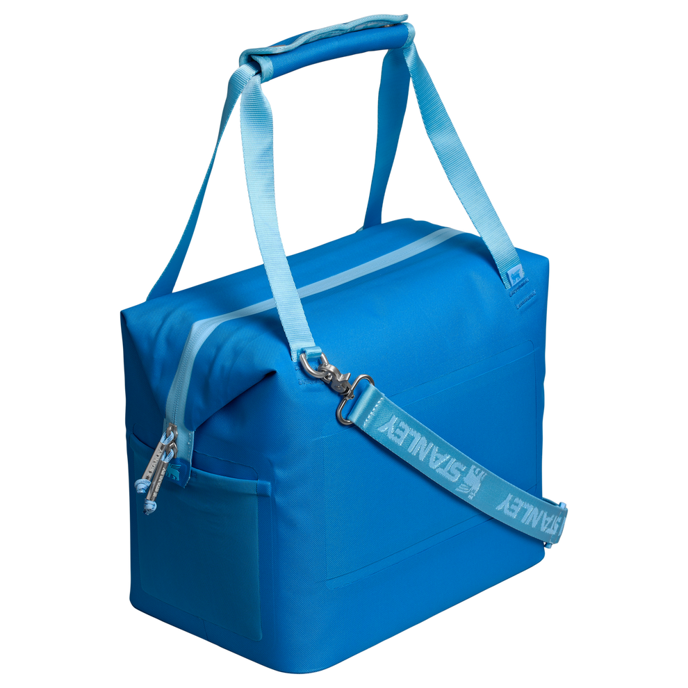 Stanley 1913 The All Day Julienne Midi Cooler 20 Can 12 QT 11.3 L in Azure