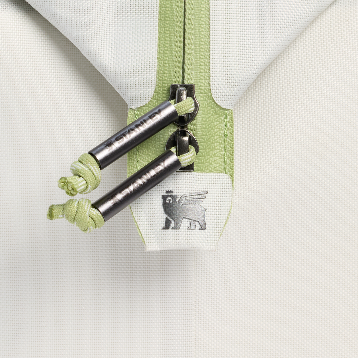 Stanley 1913 The Stanley 1913 x Nelly Korda All Day Julienne Mini Cooler in Nelly Korda Pinstripe