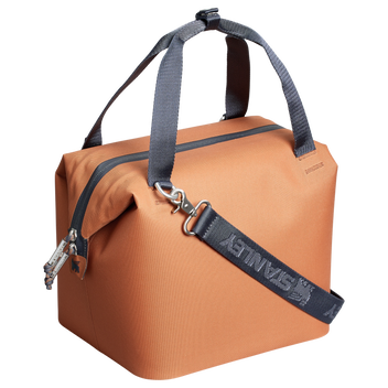 the-all-day-julienne-mini-cooler-10-can-7-4-qt-7-0-l-stanley-1913