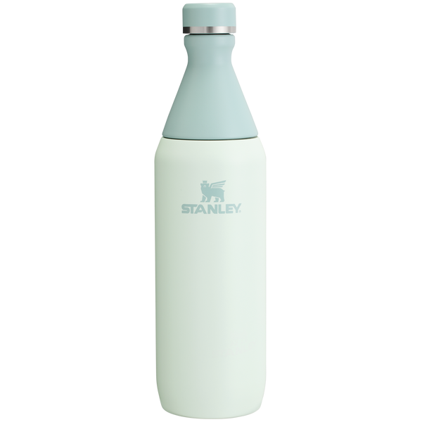 日本未発売　STANLEY SLIM BOTTLE ボルドー All Day Slim Water Bottle | 34 OZ – Stanley 1913