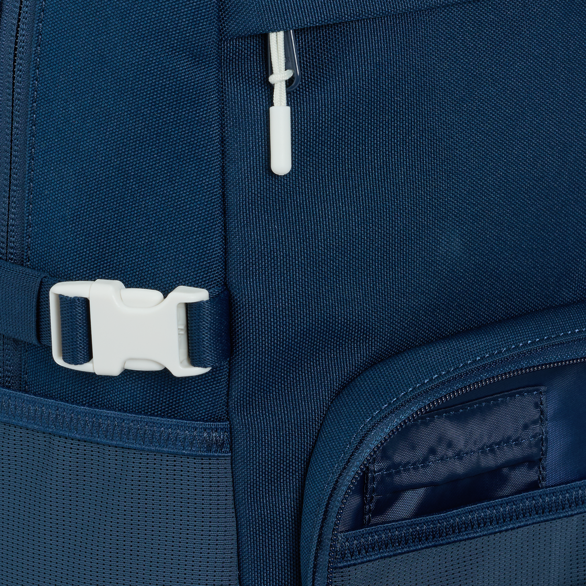 Stanley 1913 The Assembly Backpack 21 QT 20 L in Dark Navy | Pocket Detailed View