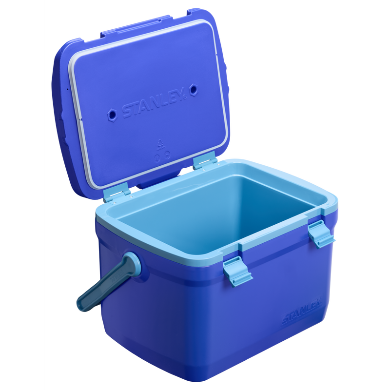 Stanley 1913 The Easy Carry Outdoor Cooler 16 QT in Cobalt | Open View