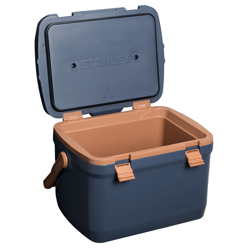 Stanley 1913 The Easy Carry Outdoor Cooler 16 QT in Twilight | Open View
